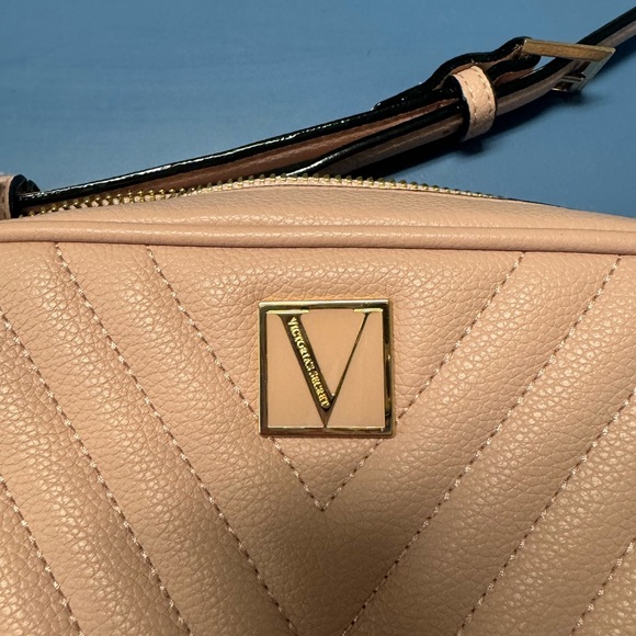 Pink Quilted Crossbody Bag - Picture 2 of 5